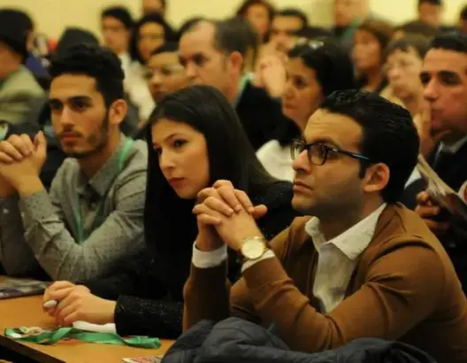 رسوم خيالية تكبح طموح آلاف الطلبة المغاربة في ولوج جامعات فرنسا