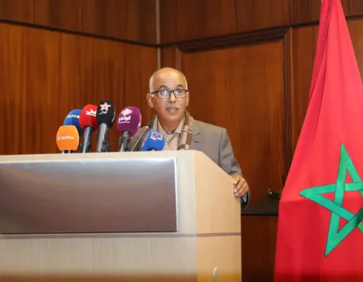 ماء العينين يطالب بمراجعة قانون الأحزاب ويحذر من العزوف السياسي