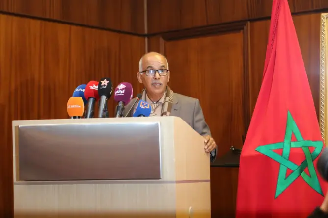 ماء العينين يطالب بمراجعة قانون الأحزاب ويحذر من العزوف السياسي