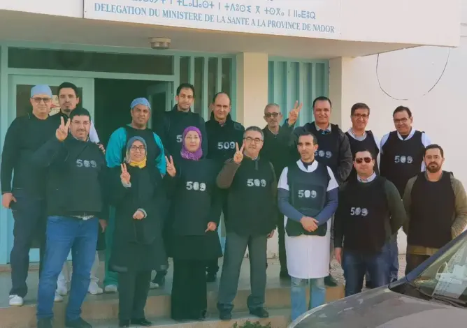 الأطباء يعودون إلى الشارع .. ويعلنون الإضراب لـ4 أيام بكل المستشفيات