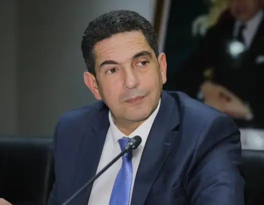 مؤسسة جامعية تفتح أبوابها بالحاجب.. وأمزازي يتفقد مكان تشييدها