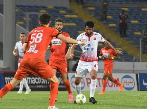 هل ينتزع الوداد وبركان بطاقة التأهل لنهائي عصبة الأبطال والكأس؟
