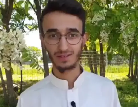 شباب مغاربة بإيطاليا يشرحون معاني أسماء الله الحسنى بالإيطالية (الحلقة 18)