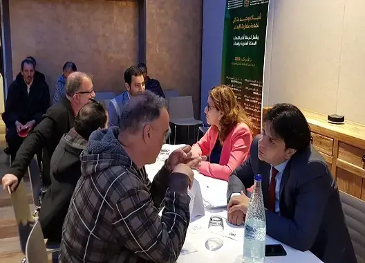 وزارة بنعتيق تقرب الإدارة للجالية المغربية بـ11 مدينة بإسبانية