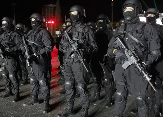 المغرب يفكك عشرات شبكات التهريب ويحبط آلاف محاولات الهجرة السرية