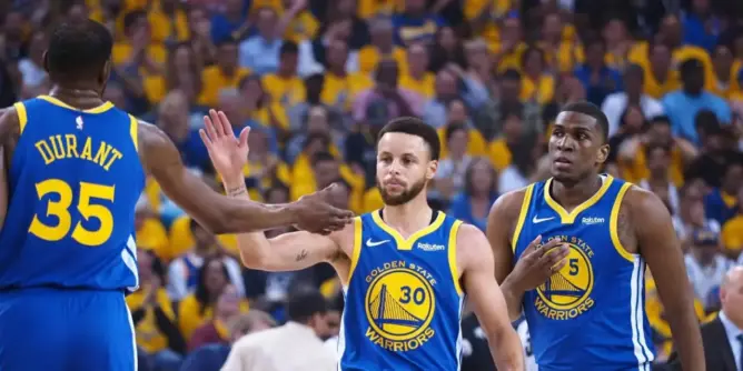“الكولدن ستايت” يعبر إلى نهائي الجهة الغربية في دوري NBA