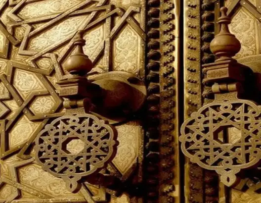 النجمة الثمانية في الزخرفة الإسلامية