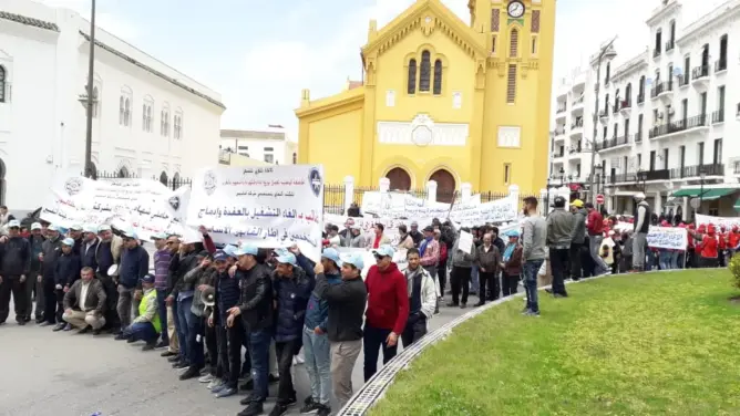 نقابة تدعو إلى حماية الأطر الصحية والقطع مع سياسة الخوصصة