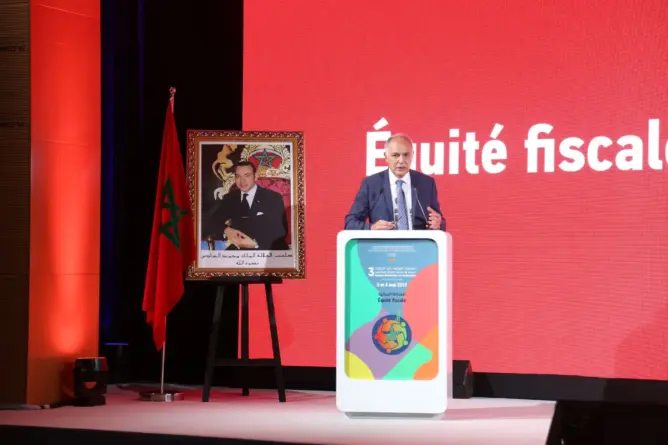 مزوار: الإصلاح الضريبي يحتاج إرادة سياسية.. والباطرونا ملتزمة بمواكبته