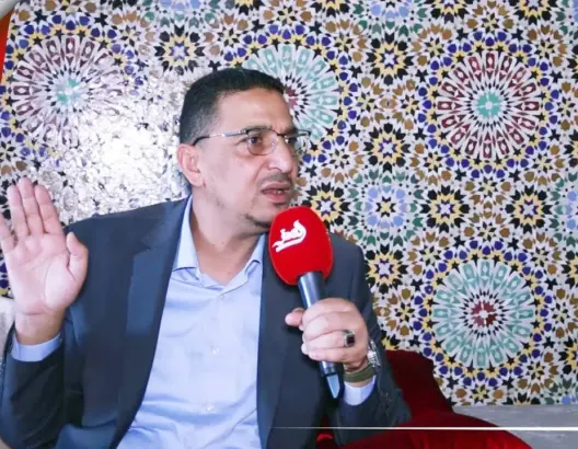 رفيقي: منع الإفطار العلني اخترعه الليوطي ولا أصل له في الدين