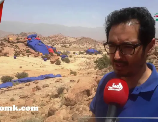 “أومْركْت”.. قصة جبل في تفراوت طلاه رسام بلجيكي وأهداه لعشيقته (فيديو)