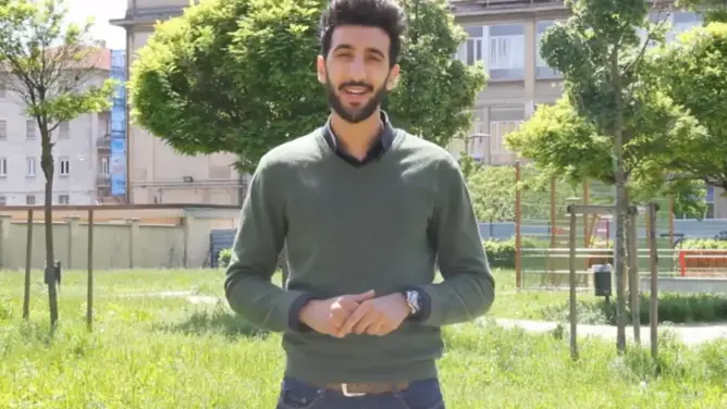 شباب مغاربة بإيطاليا يشرحون معاني أسماء الله الحسنى بالإيطالية (الحلقة 15)
