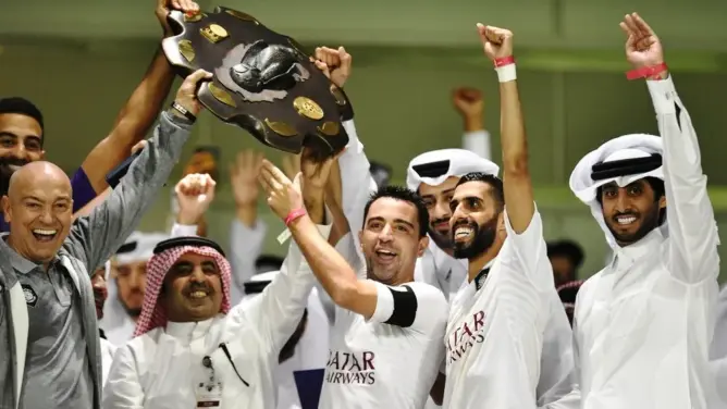 بعد اعتزاله .. تشافي مطلوب بـ”الليغا” لتدريب أول نادي في مساره