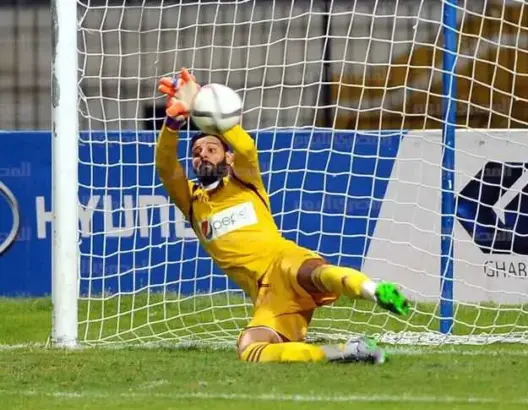 “الكاف” يحسم في شكاية الزمالك قبل “موقعة” النهائي أمام بركان