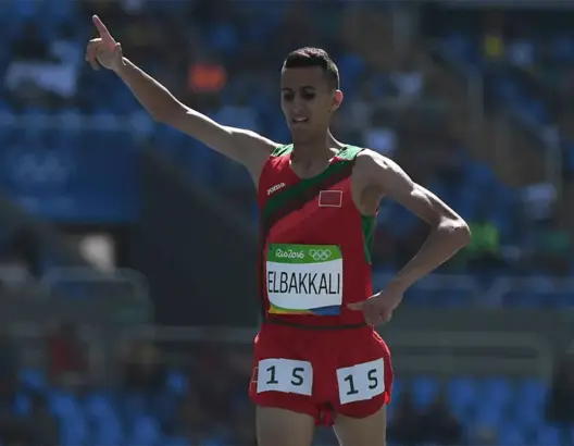 العداء البقالي يفتتح مشاركته بالدوري الماسي بتحقيق أسرع توقيت عالمي