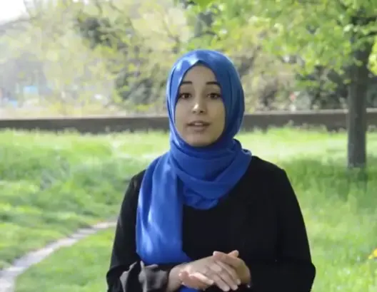شباب مغاربة بإيطاليا يشرحون معاني أسماء الله الحسنى بالإيطالية (الحلقة 10)