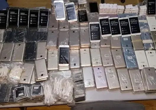 توقيف باكستاني وبحوزته هواتف نقالة باهضة الثمن بمطار أكادير