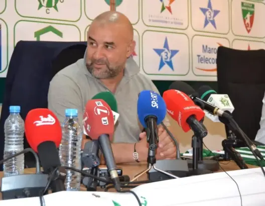 رئيس مولودية وجدة يكشف أسباب رحيل بنشيخة وتعويضه بعبد السلام وادو