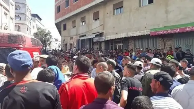 عون سلطة يتعرض لطعنات سكين خلال تحرير الملك العمومي بالمضيق