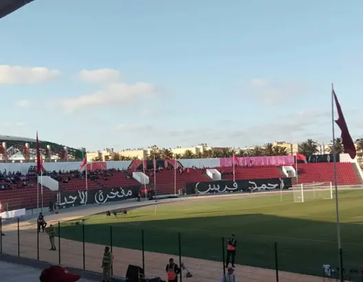 “مفخرة الأجيال”.. عنوان احتفالية شباب المحمدية بمباراة لتكريم “فرس”