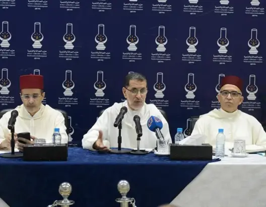 لجنة النزاهة بالبيجيدي تفتح بحثا في قضية “غش” برلماني في امتحان الباك