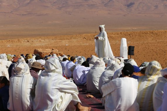 ساكنة “إميضر” تحتفل بعيد الفطر للعام التاسع بمعتصم “ألبان” (صور)