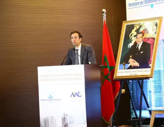 بنشعبون يراسل المؤسسات العمومية بخصوص احترام آجال الأداء
