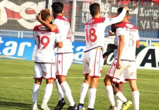 بعد تألقه في مباريات أبطال إفريقيا.. ودادي تحت أعين عملاق تركي
