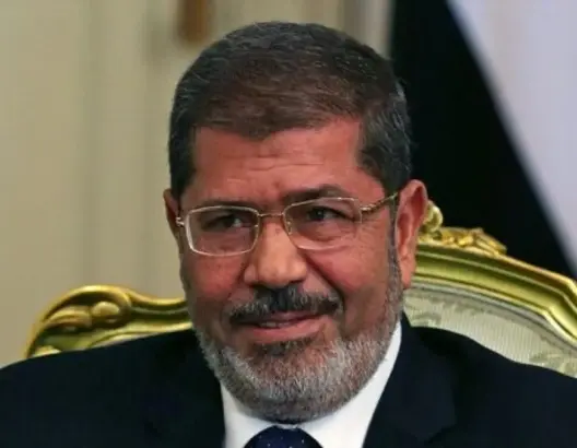 مرسي.. أول رئيس شرعي بمصر أزاحه الانقلاب الدموي واغتاله ببطء