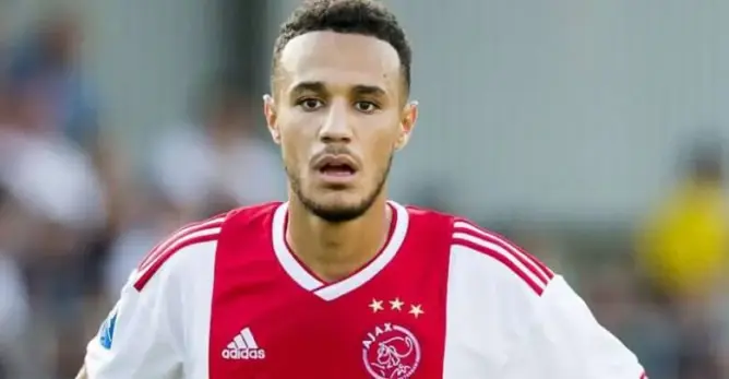 مزراوي يتحدث عن معسكر المغرب ويرفع التحدي قبل “كان 2019” (فيديو)