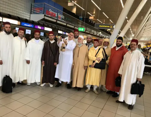جمعية الأئمة بهولندا تنفي فرار إمام ومرشد مغربيين