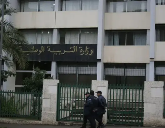 الجزائر تنقل عداءها لمغربية الصحراء إلى التعليم وتُقحِمه في الامتحانات (وثيقة)