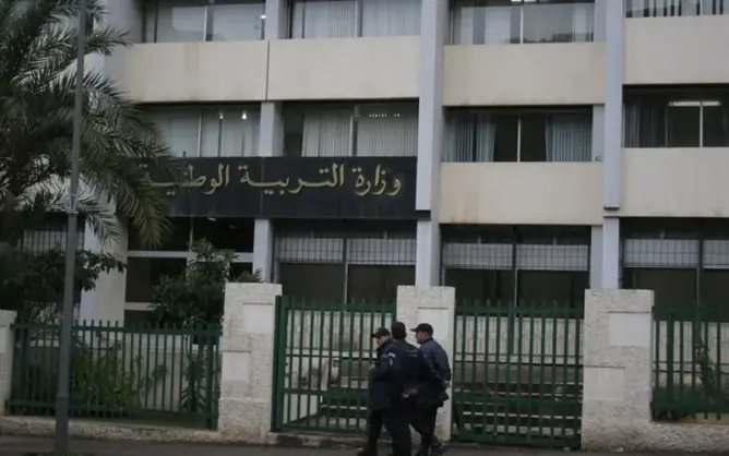 الجزائر تنقل عداءها لمغربية الصحراء إلى التعليم وتُقحِمه في الامتحانات (وثيقة)