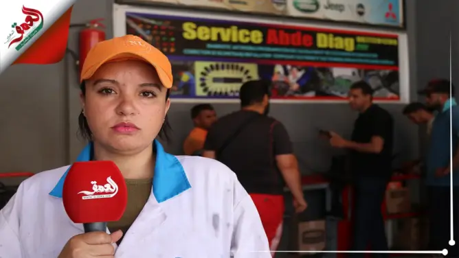 نورة.. ميكانكية اقتحمت مهنة احتكرها الرجال تكشف ردود أفعال الزبناء (فيديو)