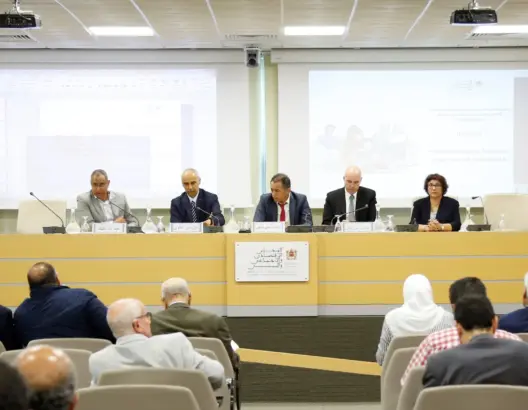 تفاعلا مع خطاب الملك.. المجلس الاقتصادي يقرر إحداث لجنة خاصة بمغاربة العالم