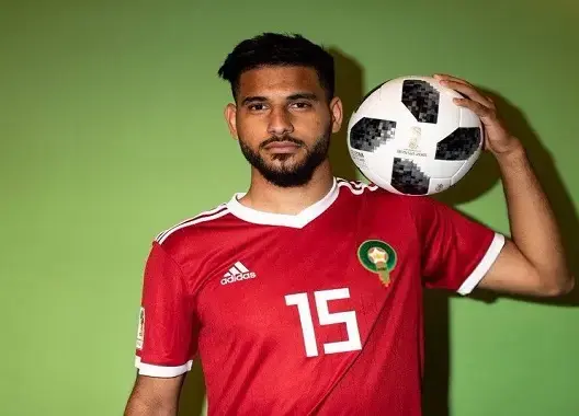 بعد واقعة “شتم الجماهير المغربية” .. يوسف آيت بناصر يعتذر