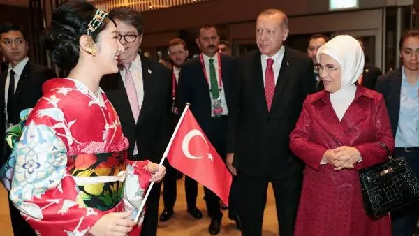 حقيبة زوجة أردوغان تثير “الغضب” بتركيا