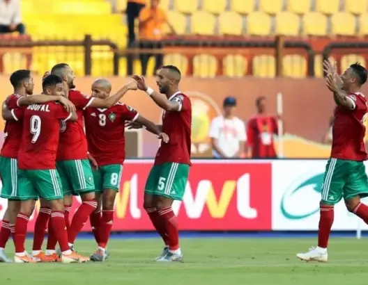بطلب من مورينيو .. نجم “الأسود” يُسيل لعاب توتنهام الإنجليزي