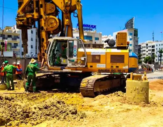خلفت ازدحاما كبيرا.. أشغال عمومية تثير استياء سكان البيضاء (صور)