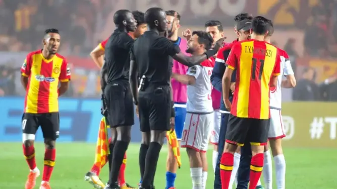 “الطاس” يستقبل ممثلي الوداد والترجي قبل الحسم في واقعة “رادس”