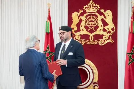 الجواهري يقدم للملك تقريرا حول الوضعية الاقتصادية والمالية للمغرب