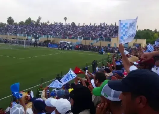 “أزمة الملعب” تعود من جديد لأجواء البطولة الوطنية