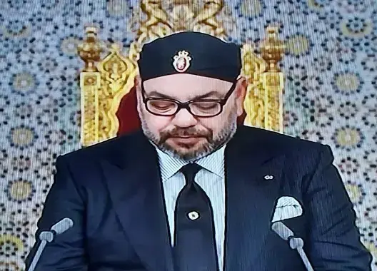 الملك: أتألم شخصيا مادامت فئة من المغاربة تعيش الفقر والحاجة