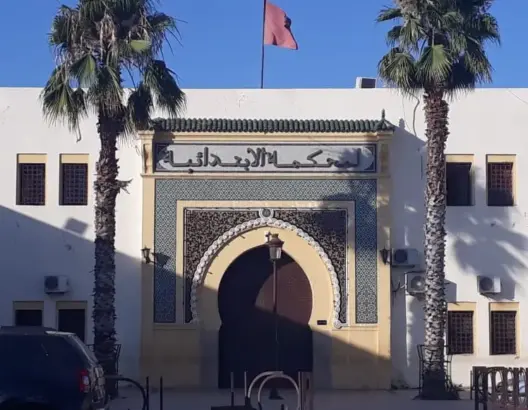 رئيس جماعة الحاجب يتنازل عن متابعة قيادي استقلالي معتقل بمكناس