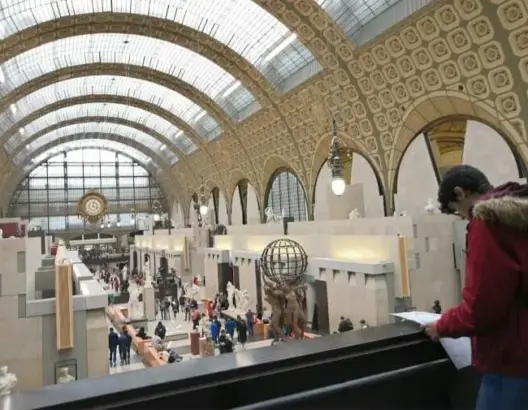 مغربي يحصل على الباكالوريا في فرنسا بمعدل 20/20 (صورة)