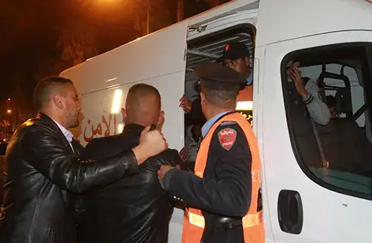 أمن مراكش يطيح بـ 6 أفارقة “يتاجرون” في الخمور المهربة       