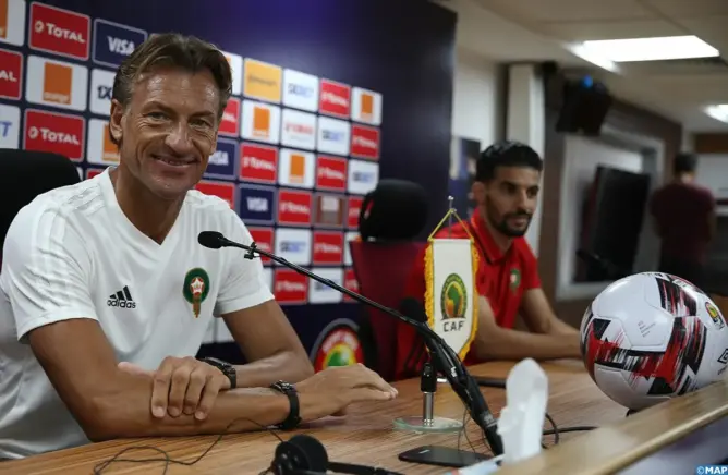 رونار يحذر من الاستهانة بمنتخب البنين .. ويشيد بتجاوب اللاعبين معه