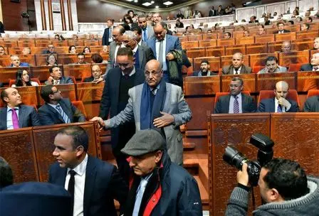 الاستقلال يتهم حكومة بنكيران بـ”فرنسة” المدرسة العمومية