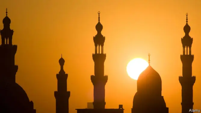 استهداف أئمة ورهبان بدول عربية.. هل فقد رجال الدين قداستهم؟