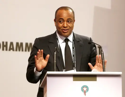 الناصيري يعلق على إمكانية غلق “دونور” تأهبا لـ”كان” 2025 ويقدم رمزي لوسائل الإعلام